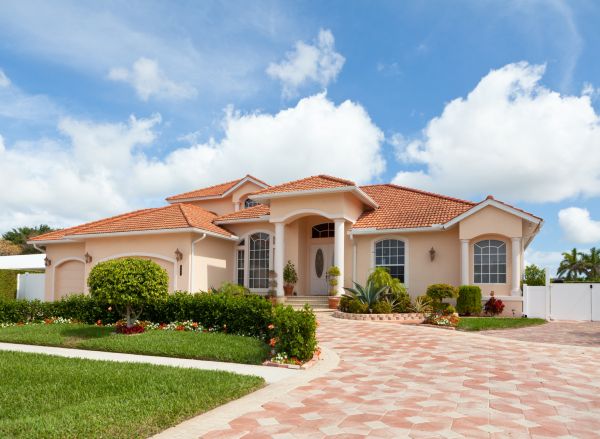 Landscape Curb Appeal Service in Jupiter