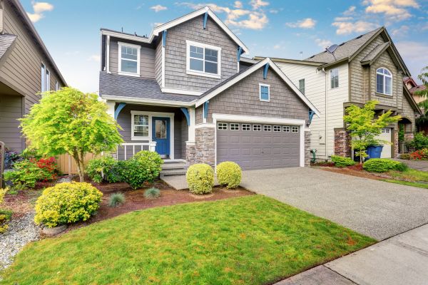 Curb Appeal Landscaping in Jupiter